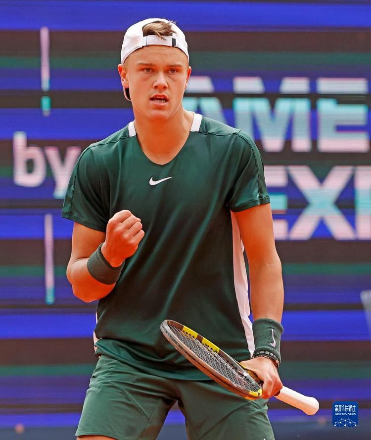 隊的體能和 隊的體能和