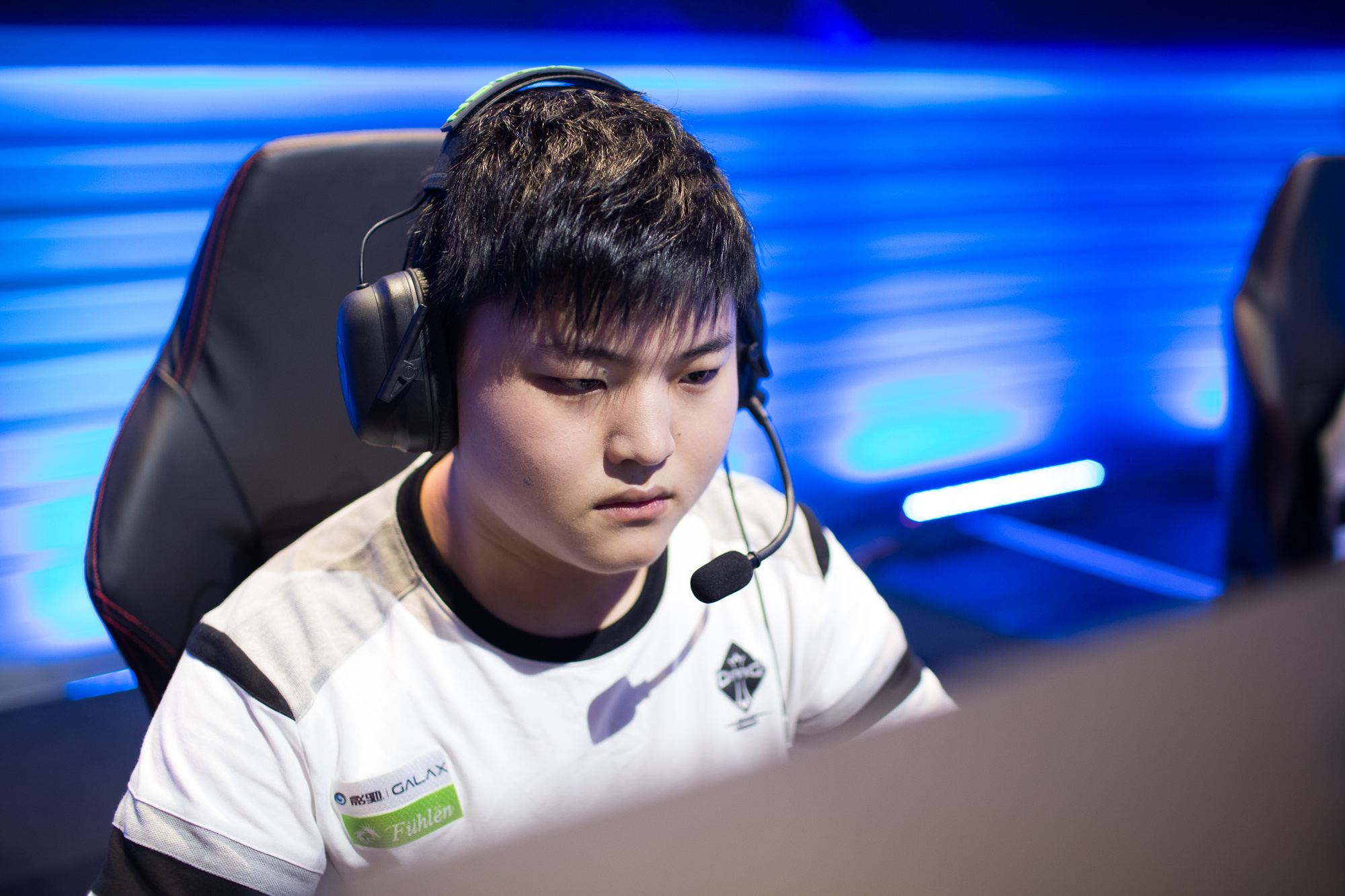 倒地为例 倒地为例