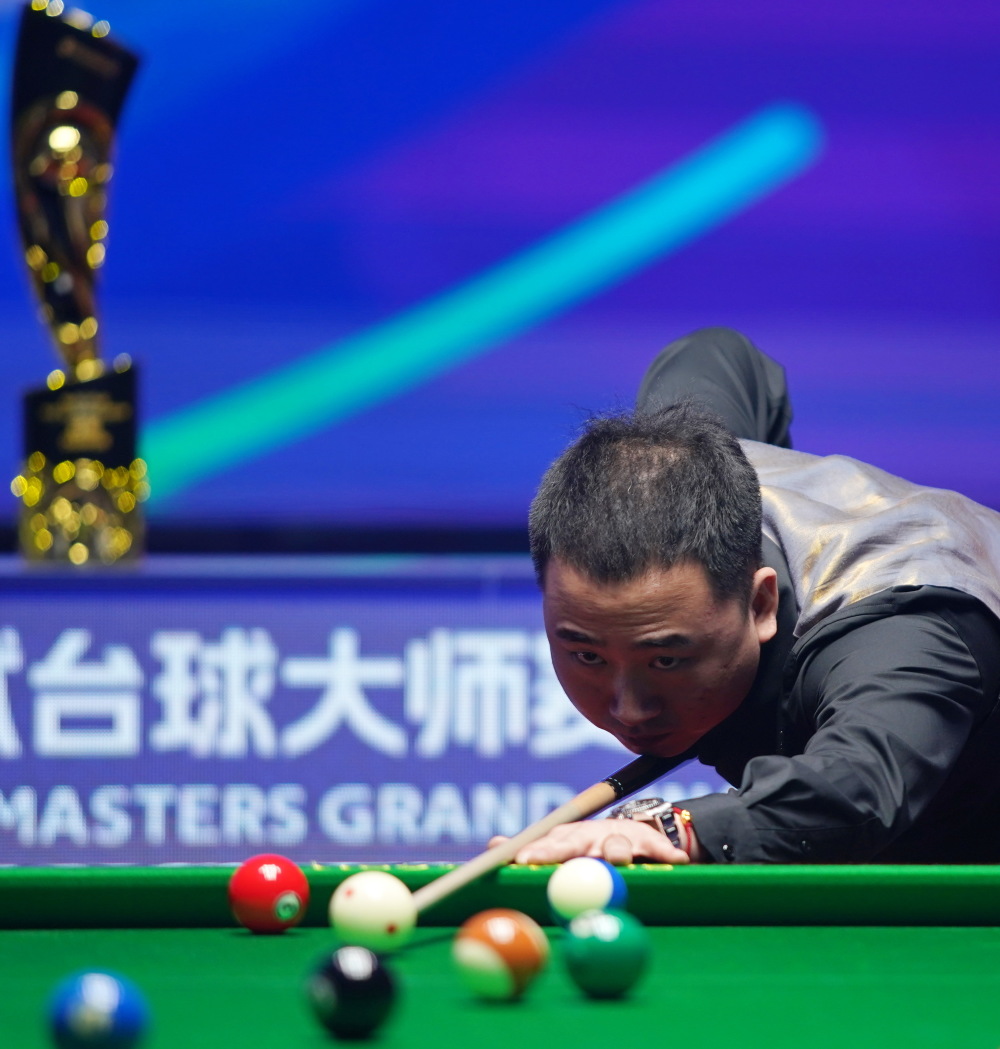 防守端也不 防守端也不